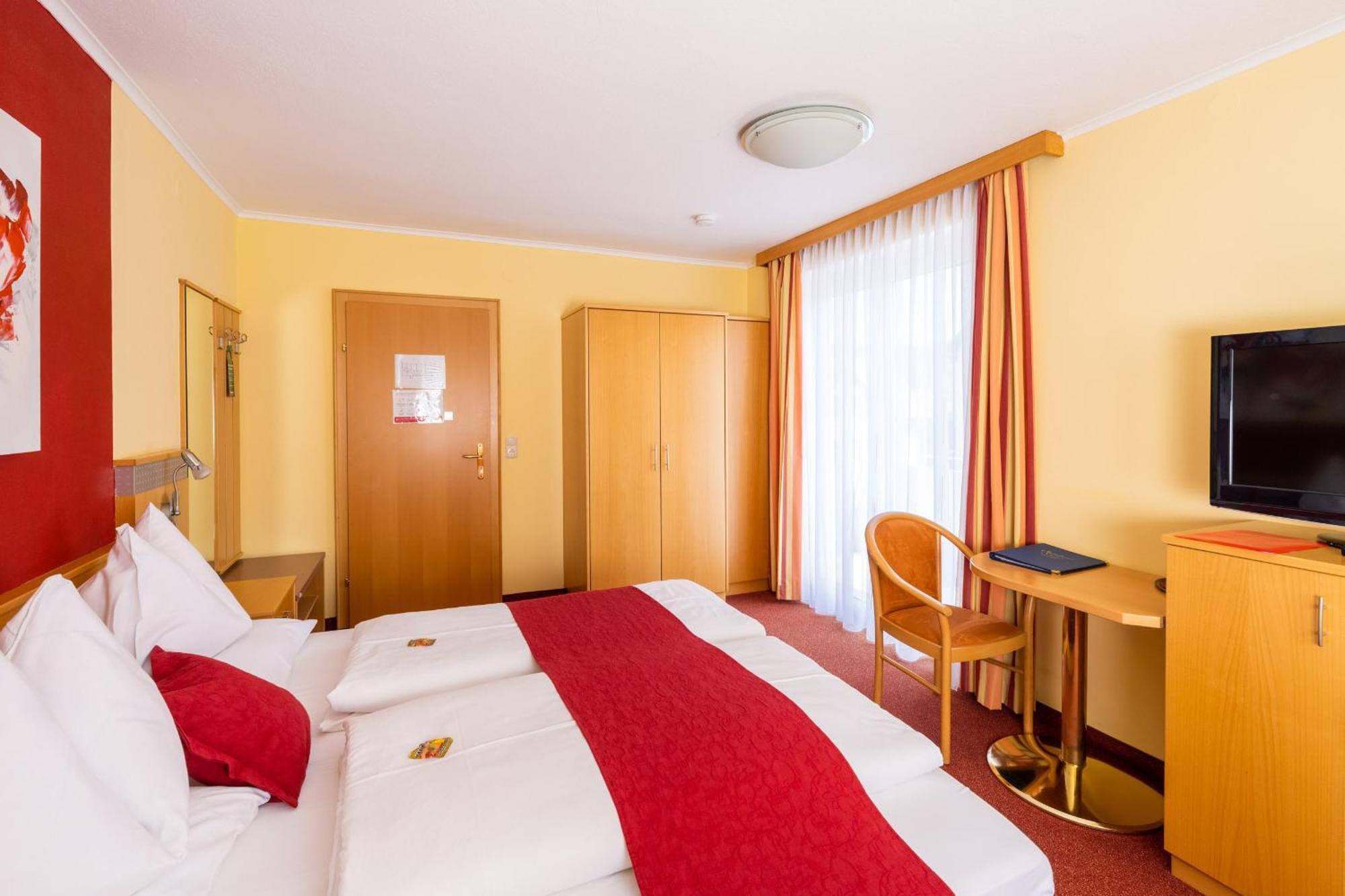 Strandhotel Schabus Velden am Wörthersee Quarto foto